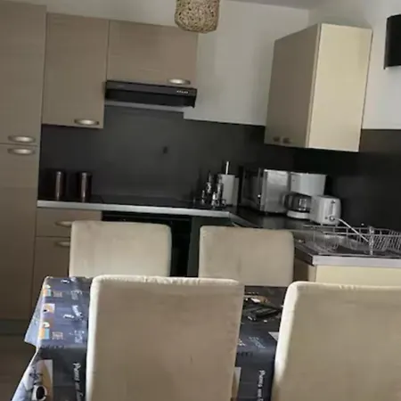 Au Petit Bonheur Apartment Gorze