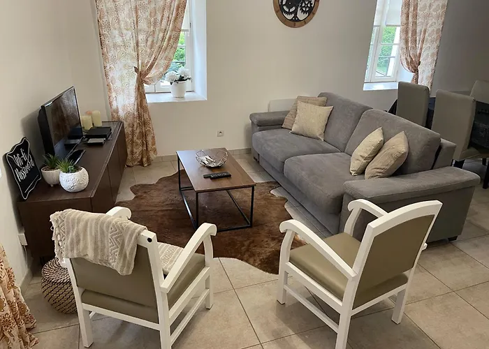 Au Petit Bonheur شقة Gorze